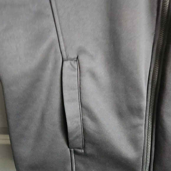 IZOD Men's Advantage Performance Full Zip Sweater Fleece Vest NWT Golf Outdoor - Picture 4 of 11